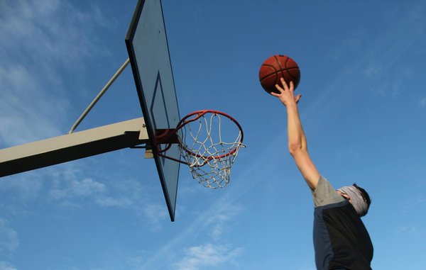 Unlock Maximum Muscle Gains: The Game-Changing Impact of Protein Timing on Weightlifting Success